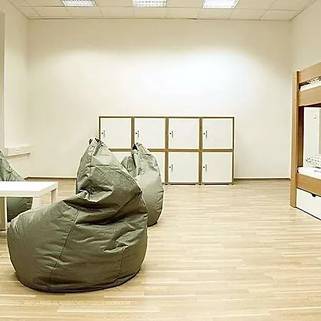 Folks Hostel *