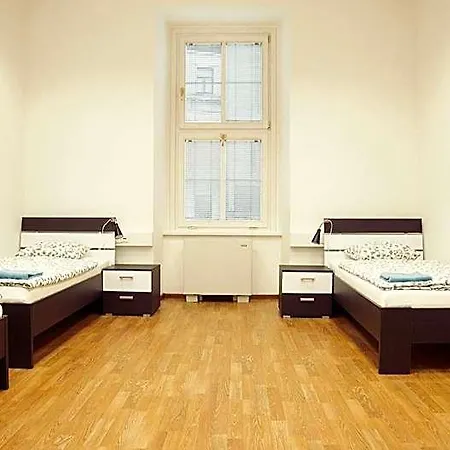 Folks Hostel